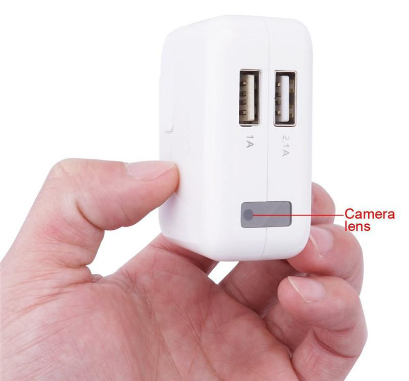 USB Charger na may nakatagong camera
